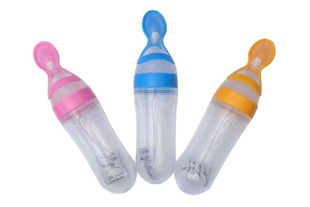 Biberón plástico para bebé