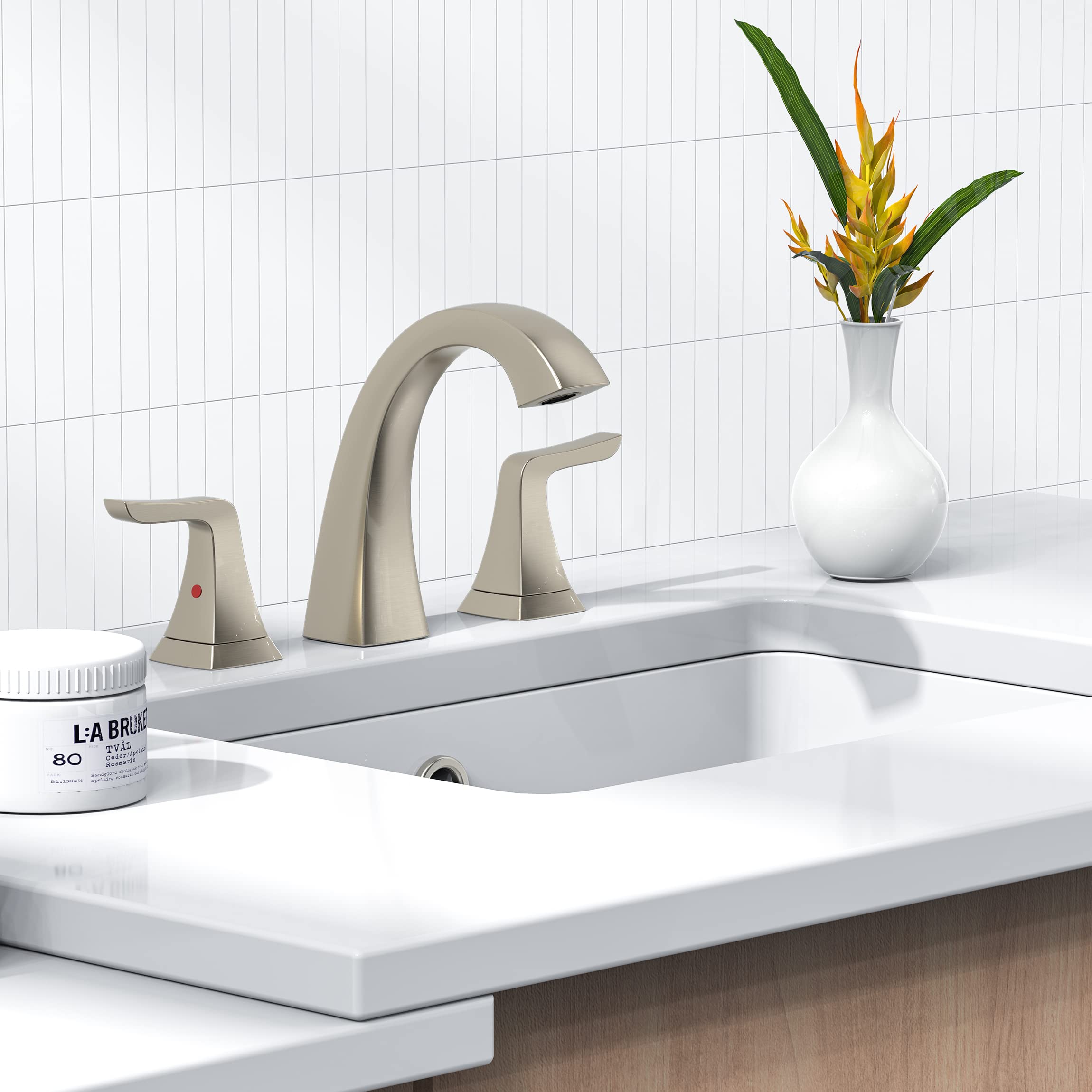 Double Handle Basin Faucet （FB8220)