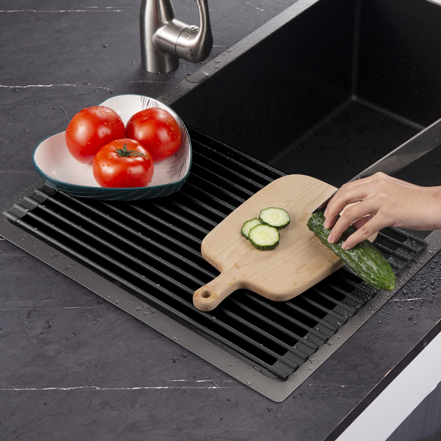 Roll-Up Dish Drying Rack